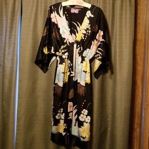 Women's size M Yumi Kim dress 100% silk